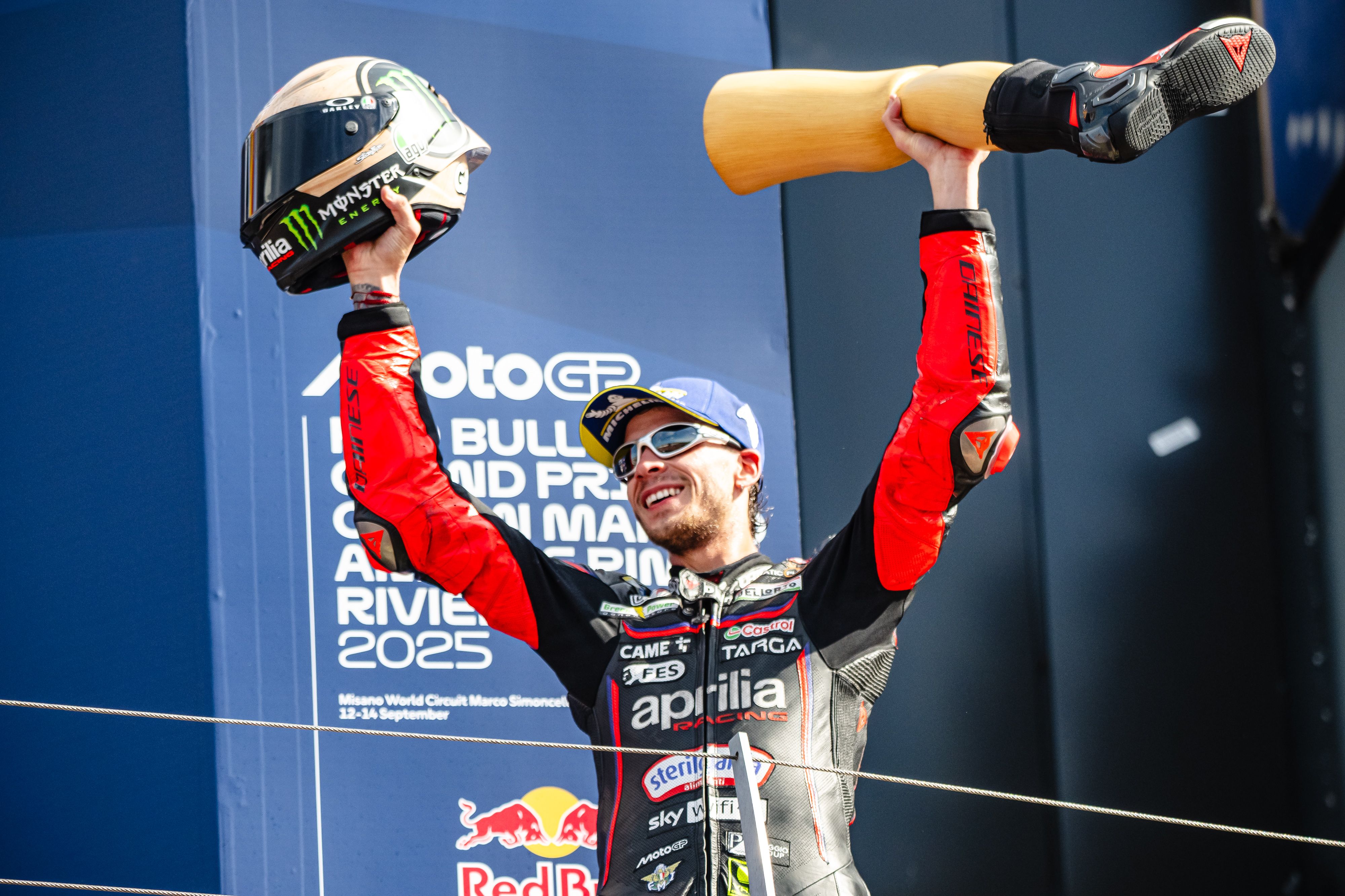 Pole, sprint, podium for Marco Bezzecchi 